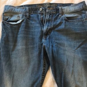 American Eagle outfitter relaxed fit straight cut